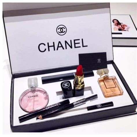 chanel la collection cadeau|ulta chanel perfume set.